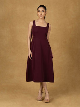 Powersutra - Burgundy Solid Strappy Fit & Flared Midi Dress