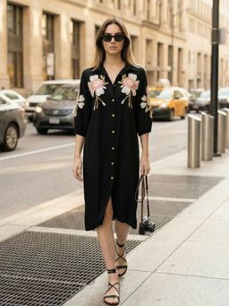 ZUMMER - Black Embroidered Midi Dress