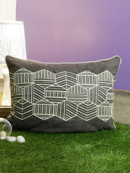 HomeTown - Tropical Safari Digital Cushion Cover