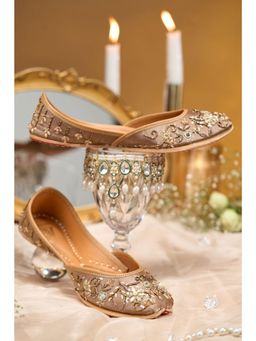 House of Vian - Dilruba Juttis - Brown