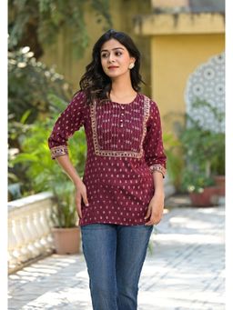 Juniper - Wine Ethnic Motif Printed Liva Rayon Tunic with Sequins and Lace