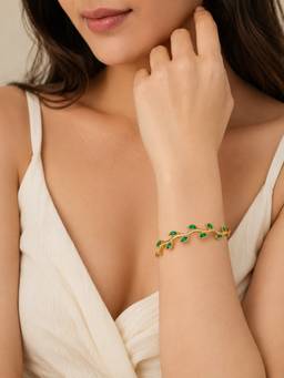 ABHUSHANAM - Women Green 18K Gold Plating Alloy Braclet