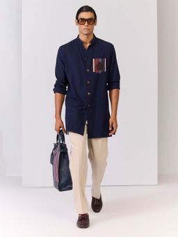 S&N by Shantnu Nikhil - Navy Solid Kurta with Printed Pocket