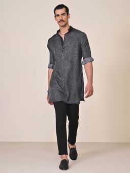 S&N by Shantnu Nikhil - Black and Grey Leopard Print Kurta