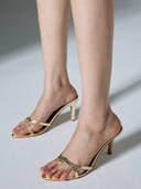 Gold color option, Sold out, Currently selected