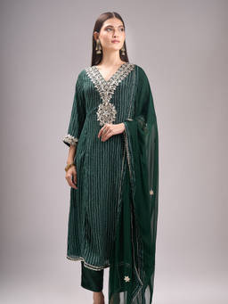Samyukta Singhania - Printed Green Kurta with Pant and Dupatta