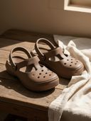 Brown color option, Currently selected