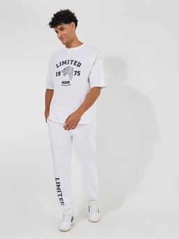 Styli - Men White Premium Varsity HD Print Heavy T-Shirt With Relaxed Jogger Co-Ord (Set of 2)