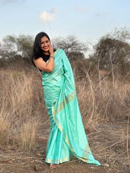 APAAPI THREADS OF GLORY - Blue Ethnic Motif Poly Silk Saree with Unstitched Blouse