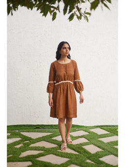Five Thirty Somewhere - Brown Tate Modern Knee Length Full Sleeves Dress
