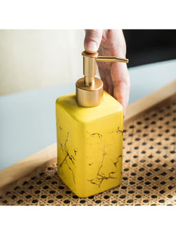 UMAI - Yellow Liquid Soap Sanitizer Shampoo Dispenser