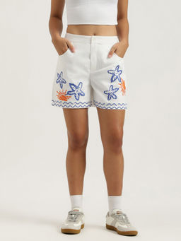 United Colors of Benetton - Regular Fit Embroidered Shorts