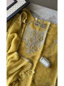Yellow color option, Currently selected