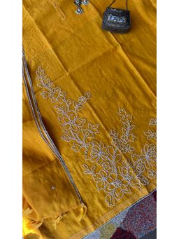 Paisley - Women Yellow Mul Chanderi Embroidered Unstitched Kurta with Pant and Dupatta