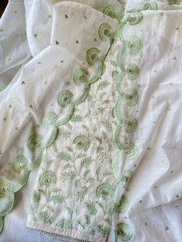 Paisley - Women Green Mul Chanderi Embroidered Unstitched Kurta with Pant and Dupatta
