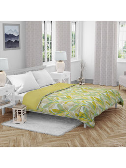 HomeTown - Emilia 100% Cotton Queen Double Comforter in Green Colour