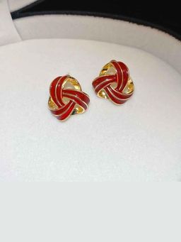 Amorenmore - Crimson Knot Elegant Classic Stud Earrings
