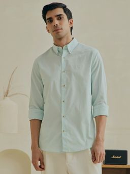 Andamen - Green Men Cotton Stretch Solid Regular Fit Shirt