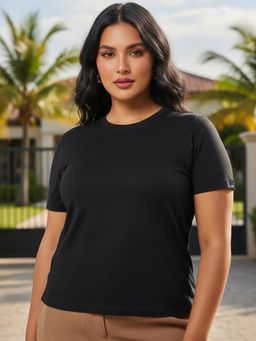 Bewakoof - Women's Women Black Plus Size T-shirt