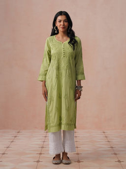 House of Chikankari - HOC Women Pastel Green Cotton Cambric Chikankari Kurta