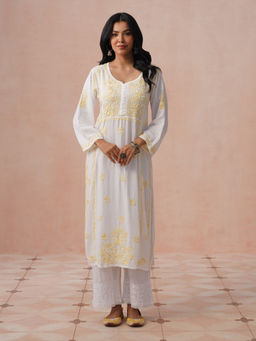 House of Chikankari - HOC Women White Rayon Chikankari Kurta
