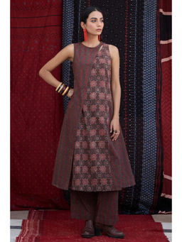 Okhai - Dabu Cotton Ajrakh Brown Kurta With Pant