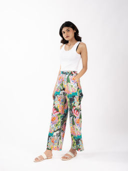 HOUSE OF SHRUSHA - Green Floral Printed Cotton Straight Pants