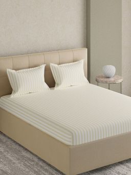 GM - Striped Off White Jacquard Cotton Bedsheet With 2 Pillow Covers - Super King