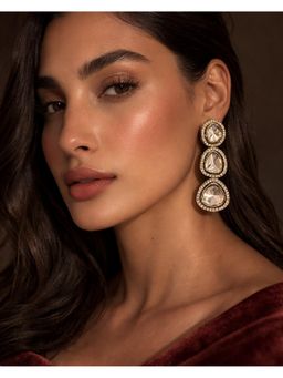 Qunic - Aurelia Crystal Cascade White Earrings