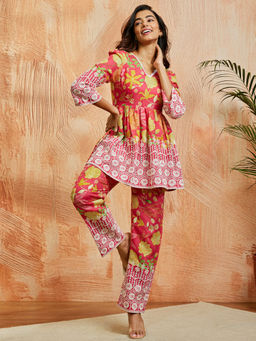 Vastramay - Women's Pink Cotton Floral Embroidered Co-Ord (Set of 2)