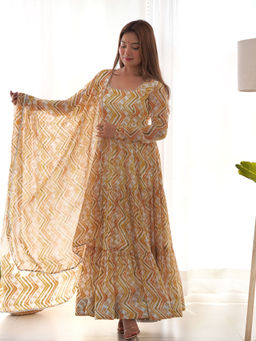 JATRIQQ - Yellow Fox Georgette Zigzag Print Anarkali Kurta and Pants with Dupatta (Set of 3)