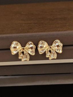 Abdesigns - Elegant Gold Plated Stud Earrings Gold