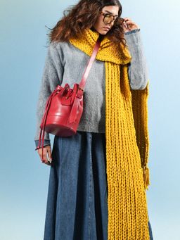 Theater - Women Sangria Paprika Bucket Bag (One Size)