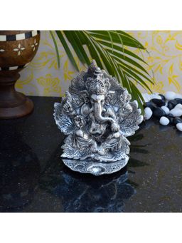 eCraftIndia - White Metal Chaturbhuj Lord Ganpati Statue
