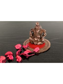 eCraftIndia - Brown Metal Pagdi Lord Ganesha Idol On Round Plate