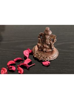 eCraftIndia - Metal Phagdi Lord Ganesha On Flower