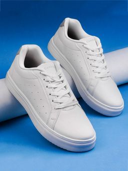 Campus - Camp Javier White Men Sneakers