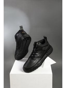 Campus - OG-18 Men Black Sneakers