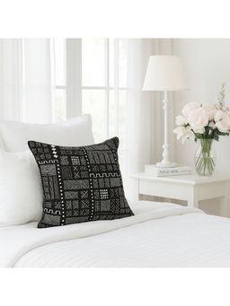 THROW PILLOW - Black Flanged Bold Geometric Print Square Cushion Cover