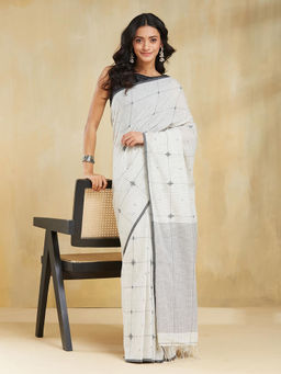 Fabindia - Off White Cotton Jamdani Saree without Blouse