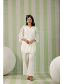 White color option, Sold out, Currently selected