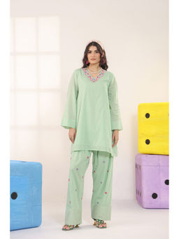 Scakhi - Green Cotton Embroidered Kurti with Salwar