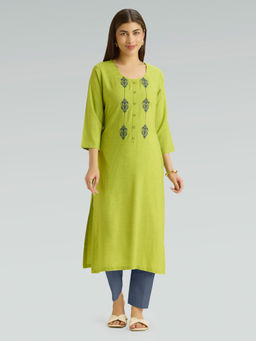 Women Plus - Avocado Green Embroidered Viscose Rayon Slub Kurta