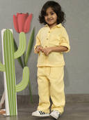 Yellow color option, Currently selected