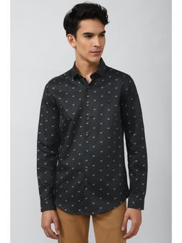 Simon Carter - Black Shirt