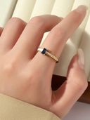 White color option, Currently selected