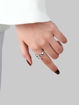 Salty - Chunky Molten Metal Silver Adjustable Ring