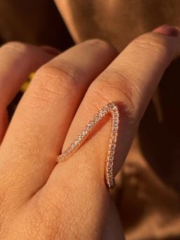 Salty - Minimalist V-Curved Adjustable Ring