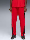 Red color option, Sold out, Currently selected