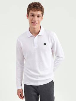 United Colors of Benetton - Men White Solid/Plain Polycotton Polo T-Shirt